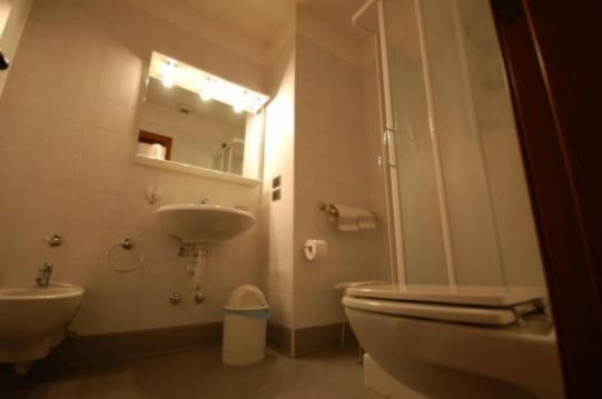 Albergo Ponte Vecchio Cernobbio Zimmer foto